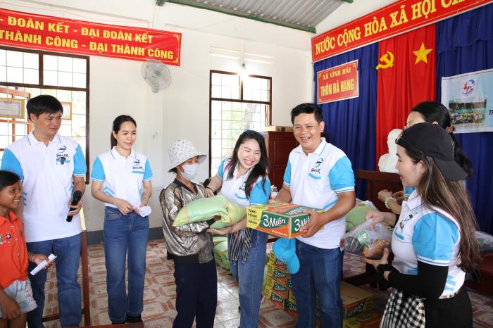 QUỸ THIỆN NGUYỆN HẠNH PHÚC TẶNG QUÀ, NHÀ Ở ĐỒNG NAI, BÌNH THUẬN, NINH THUẬN NGÀY 20-21/05/2023